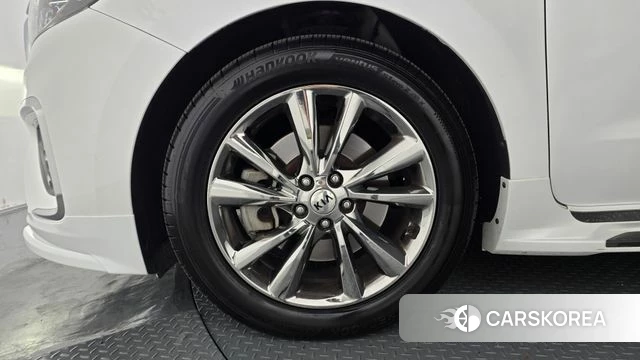 Kia The New Carnival id 4424883 из Кореи 15