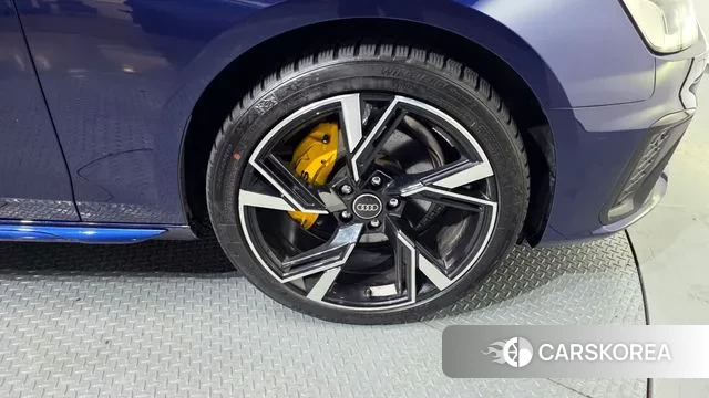 Audi A4 (B9) id 3592355 из Кореи 15