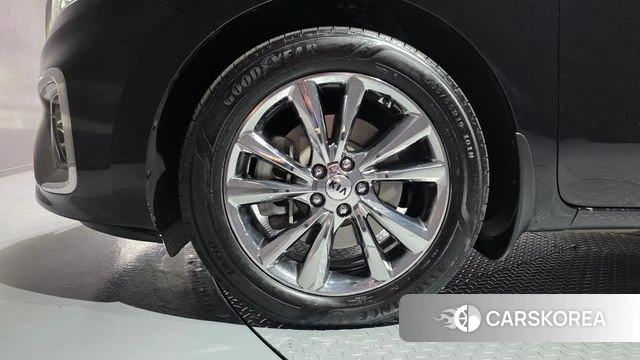 Kia The New Carnival id 4637818 из Кореи 28