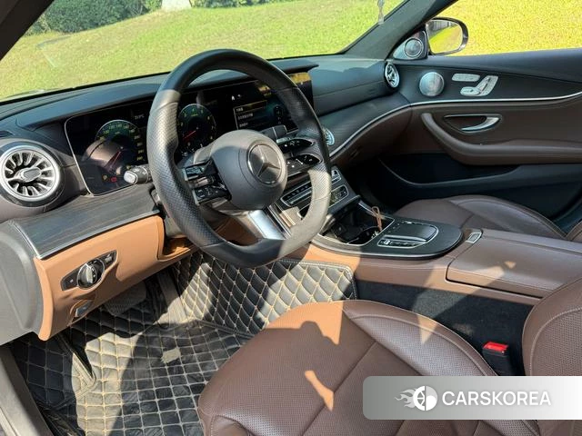 Mercedes-Benz E-class id 4277664 из Китая 8