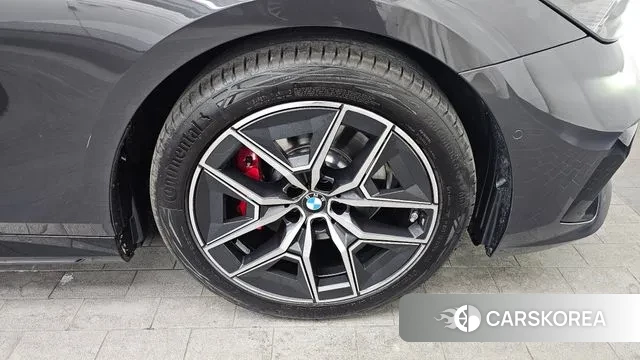 BMW 5 Series (G60) id 3638801 из Кореи 15