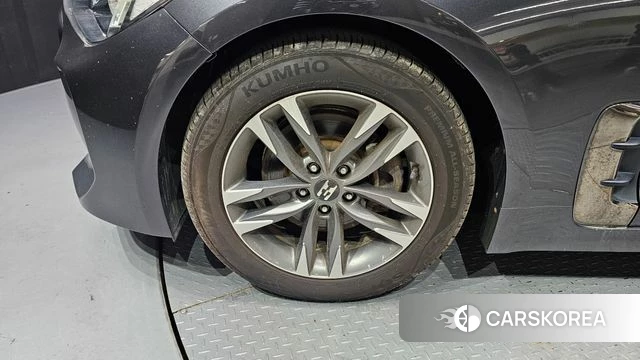 Kia Stinger id 4363501 из Кореи 15