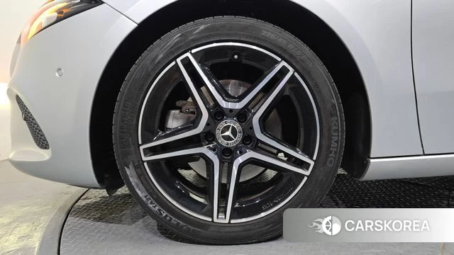 Mercedes-Benz A-Class W177 id 4285165 из Кореи 25