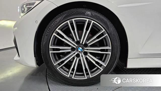 BMW 3 Series (G20) id 4698641 из Кореи 28