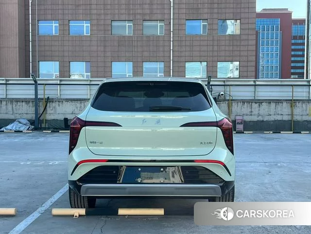 Red flag Tiangong 06 2026 Серебристо-серый из Китая, фото 5