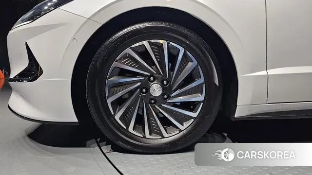 Hyundai Sonata Hybrid (DN8) id 3611418 из Кореи 15