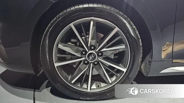 Hyundai The New Grandeur IG id 3307012 из Кореи 15