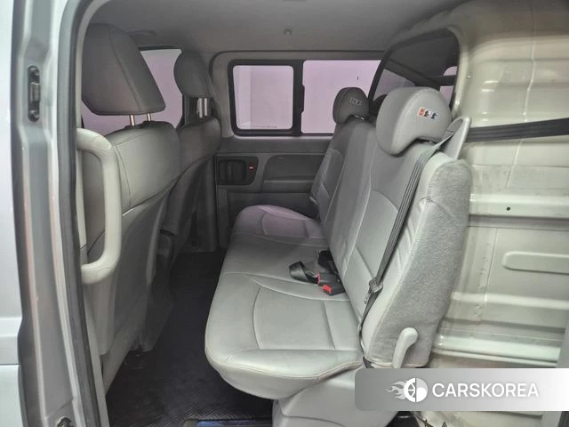 Hyundai The New Grand Starex id 4887317 из Кореи 10