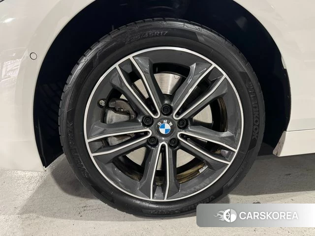BMW 1 Series (F40) id 4854132 из Кореи 15