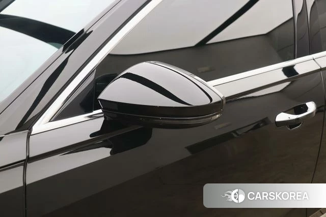 Audi A8 id 4366000 из Китая 26