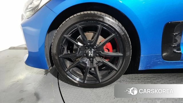 Kia Stinger id 4605075 из Кореи 15