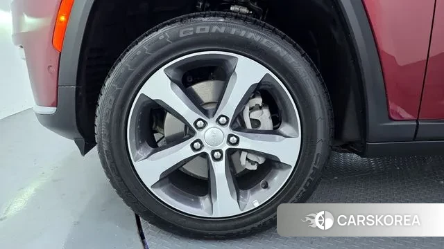 Jeep Grand Cherokee (WL) id 3585834 из Кореи 15