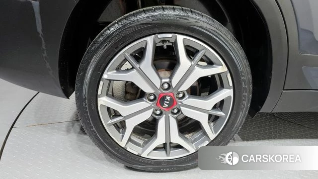 Kia Seltos id 4294497 из Кореи 26