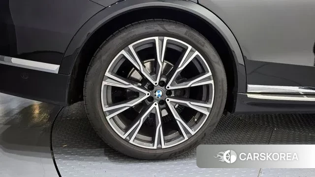 BMW X7 (G07) id 3583165 из Кореи 15