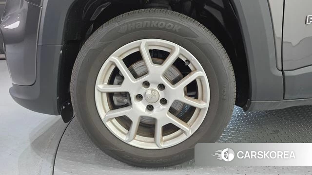 Jeep Renegade id 4740870 из Кореи 15