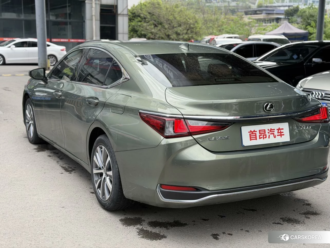 Lexus ES 2021 Зеленый из Китая, фото 5