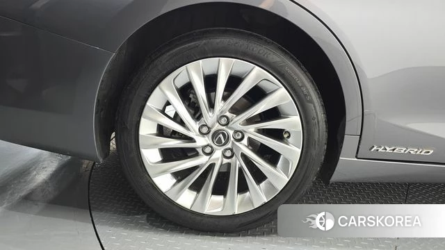 Lexus ES300h 7th generation id 4507669 из Кореи 30