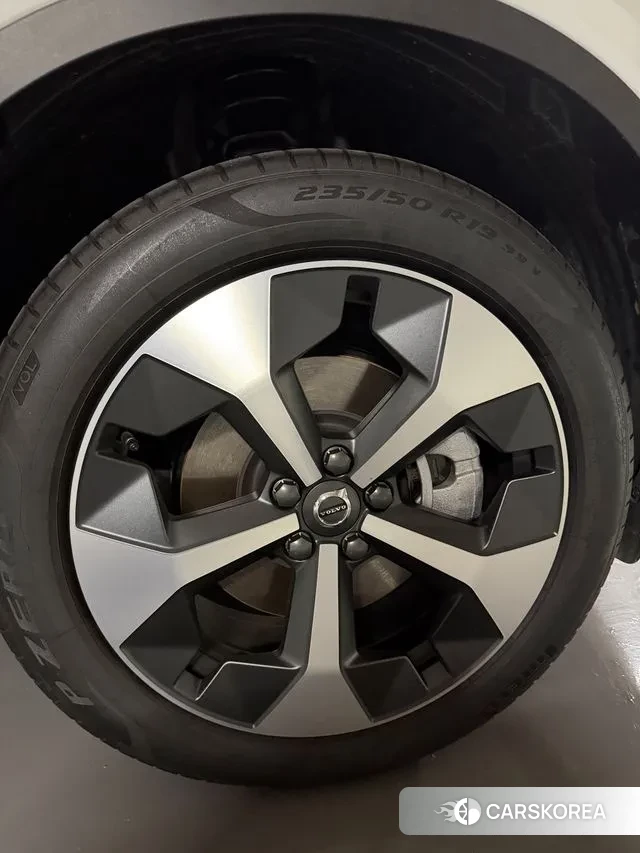 Volvo XC40 id 3431305 из Кореи 9