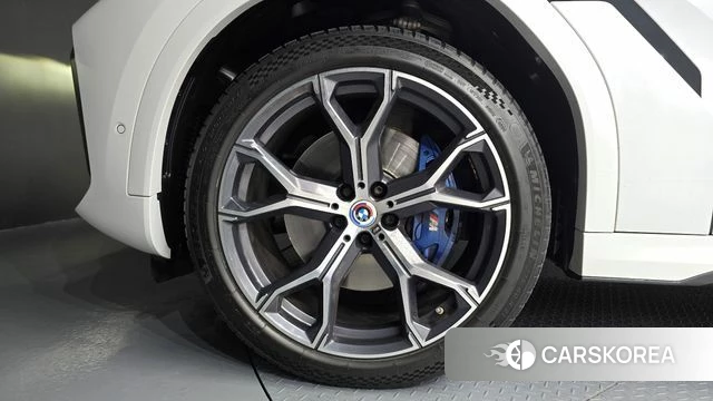 BMW X6 (G06) id 4848536 из Кореи 15