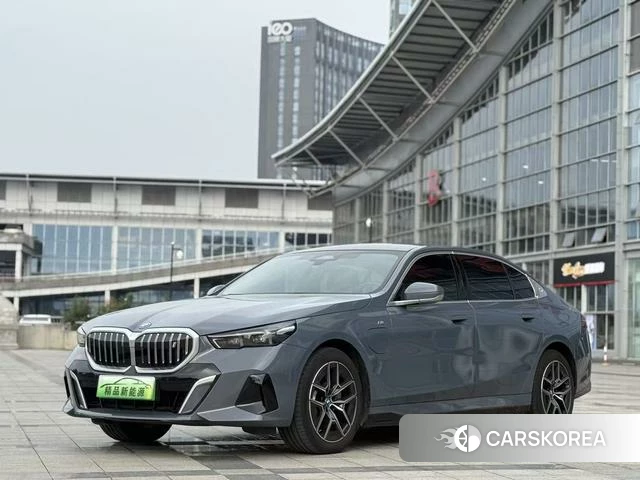 BMW i5 id 4358911 из Китая 14