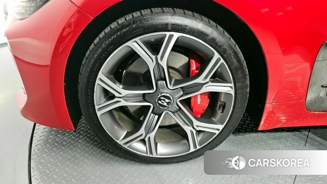 Kia Stinger id 3966301 из Кореи 15