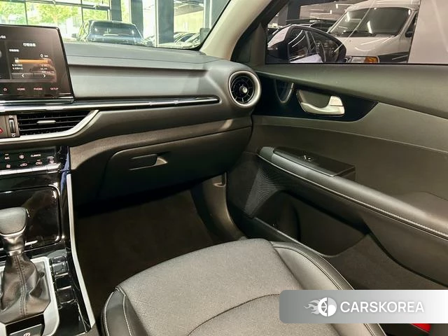 Kia K3 id 4334908 из Китая 29