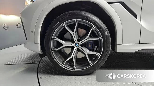 BMW X6 (G06) id 3360433 из Кореи 15