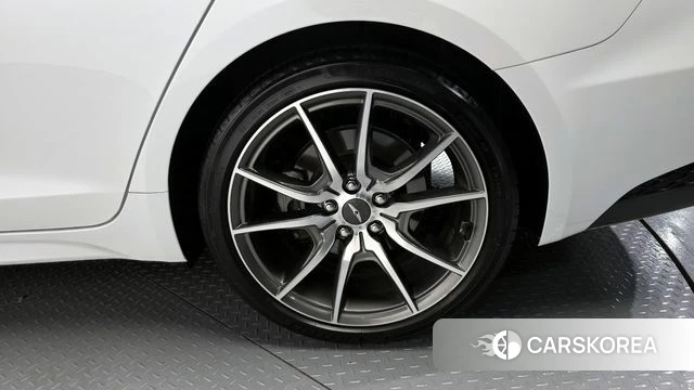 Genesis The New G70 id 3843052 из Кореи 15