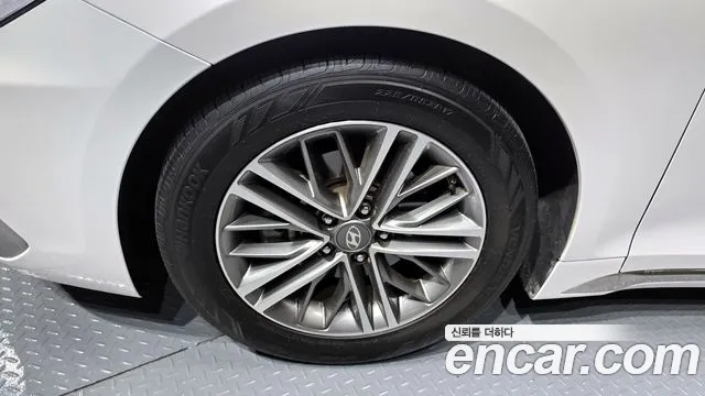 Hyundai Grandeur IG id 2703552 из Кореи 15