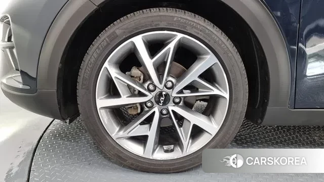 Kia The New Niro id 3281248 из Кореи 15