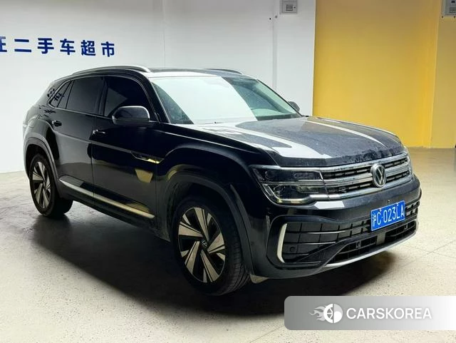 Volkswagen Tourang 2023 Темно-серый из Китая, фото 6