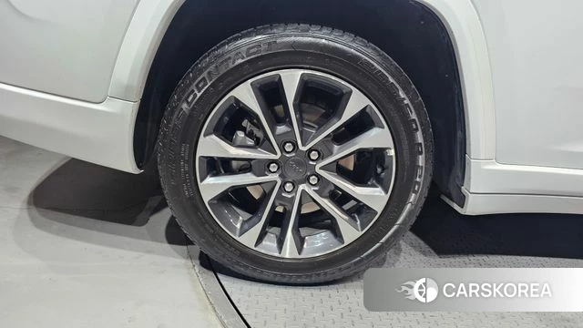 Jeep Grand Cherokee (WL) id 4603231 из Кореи 26