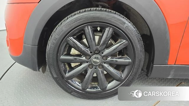 Mini Cooper S id 4595985 из Кореи 27