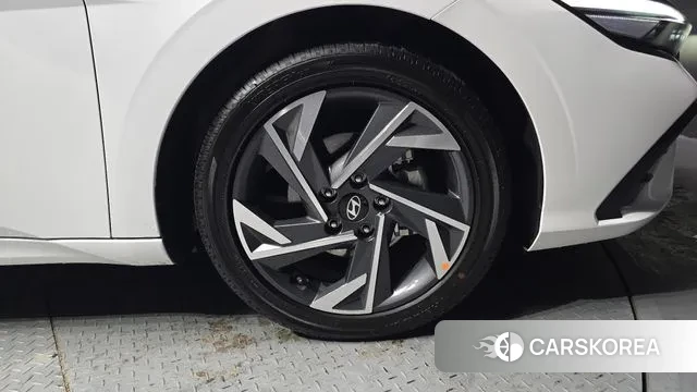 Hyundai The New Avante (CN7) id 3731658 из Кореи 15