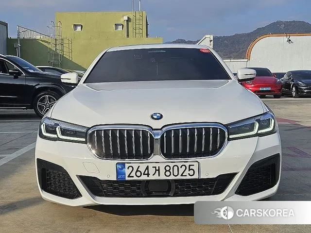 BMW 5 Series (G30) id 3690826 из Кореи 15