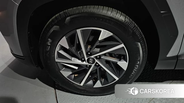 Hyundai Tucson (NX4) id 3904642 из Кореи 15