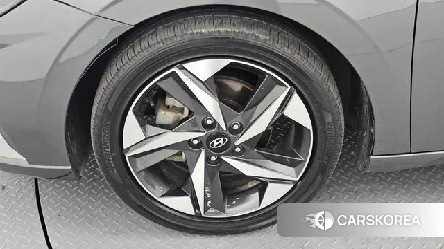 Hyundai Avante (CN7) id 3953616 из Кореи 15