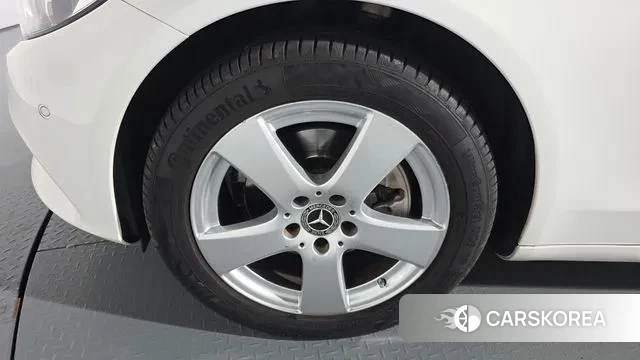 Mercedes-Benz C-Class W205 id 3403301 из Кореи 15