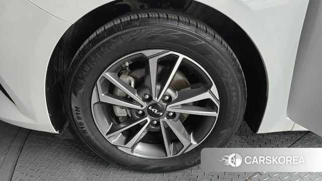 Kia The New K3 2nd generation id 4194971 из Кореи 25