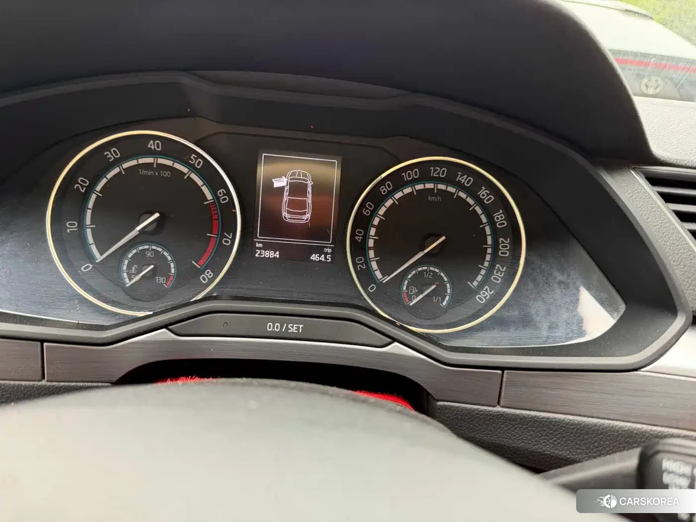 Skoda Superb id 4583716 из Китая 7