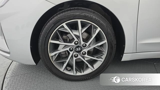 Hyundai The New Avante AD id 3936719 из Кореи 15