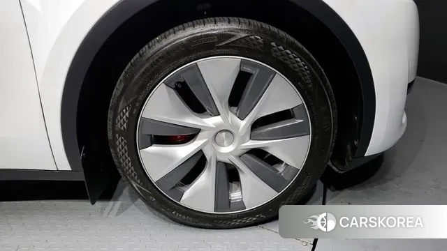 Tesla Model Y id 3462299 из Кореи 15