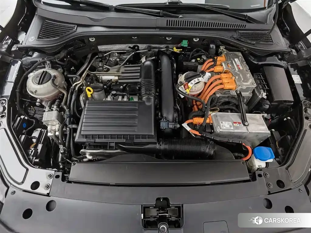 Volkswagen Passat id 4685986 из Китая 19