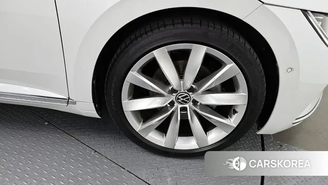 Volkswagen Arteon id 3031600 из Кореи 15