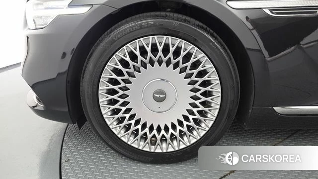 Genesis G90 id 4856098 из Кореи 15