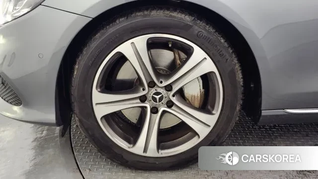 Mercedes-Benz E-Class W213 id 3647242 из Кореи 15