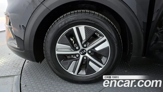 Kia The New Niro id 2632916 из Кореи 15