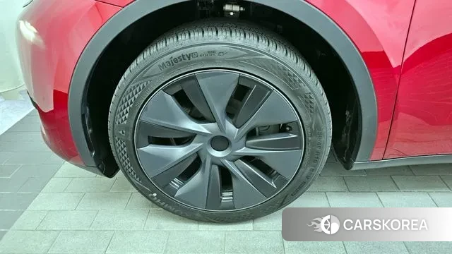 Tesla Model Y id 3158919 из Кореи 15