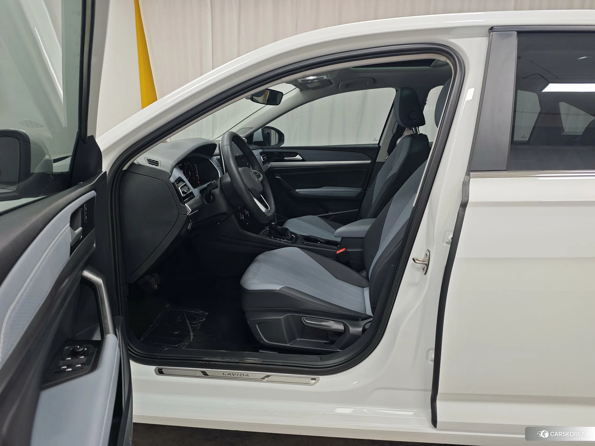 Volkswagen Lavida id 4426462 из Китая 15