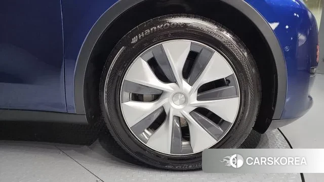 Tesla Model Y id 3301306 из Кореи 15